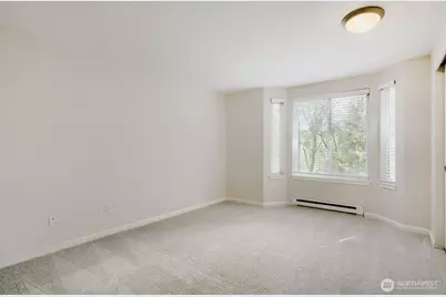 11114 NE 125th Lane #G325, Kirkland, WA 98034 - Photo 8