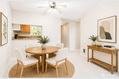 11114 NE 125th Lane #G325, Kirkland, WA 98034 - Photo 4