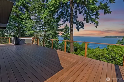 3211 SW 166th, Burien, WA 98166 - Photo 2