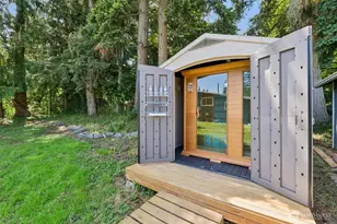 1636 Hemlock Dr, Camano Island, WA 98282 - Photo 32