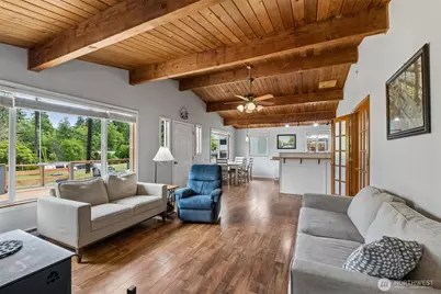 1636 Hemlock Drive, Camano Island, WA 98282 - Photo 10