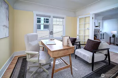 511 N 76th Street, Seattle, WA 98103 - Photo 14