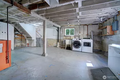 511 N 76th Street, Seattle, WA 98103 - Photo 20