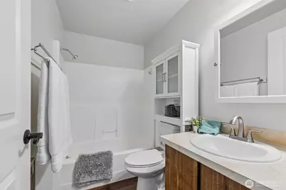 9024 E G St, Tacoma, WA 98445 - Photo 20