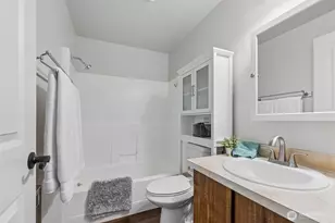 9024 E G St, Tacoma, WA 98445 - Photo 20