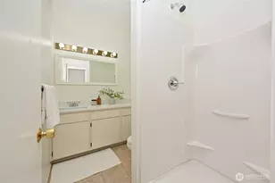 6343 Sand Point Way NE, Seattle, WA 98115 - Photo 16