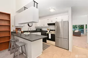 6343 Sand Point Way NE, Seattle, WA 98115 - Photo 10