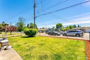 1759 S 43rd St, Tacoma, WA 98418 - Photo 4