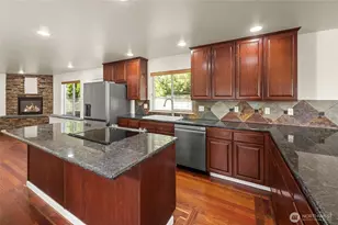 35 Lucky Ln, Camano Island, WA 98282 - Photo 16