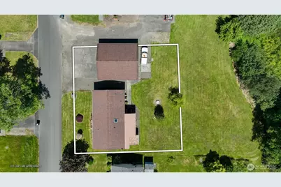 7115 Ortelius Dr, Ilwaco, WA 98624 - Photo 2