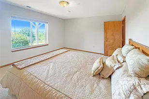 673 Majestic View Ln, Camano Island, WA 98282 - Photo 18