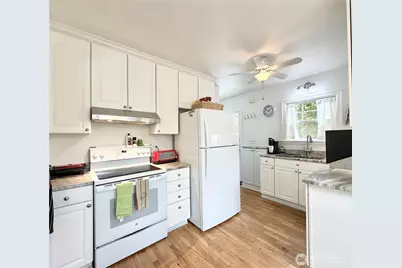 2920 15th, Bremerton, WA 98312 - Photo 12