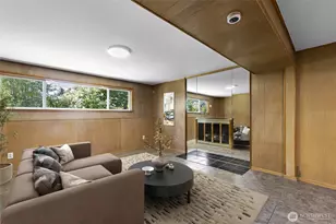 230 105th Ave SE, Bellevue, WA 98004 - Photo 16