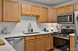 700 Front St S, Issaquah, WA 98027 - Photo 16
