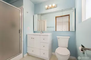7413 Soundview Dr, Edmonds, WA 98026 - Photo 20