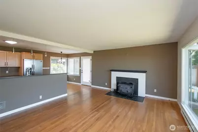 619 E Park Avenue, Port Angeles, WA 98362 - Photo 8