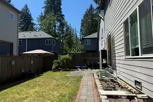 14 153rd St SW, Lynnwood, WA 98087 - Photo 2