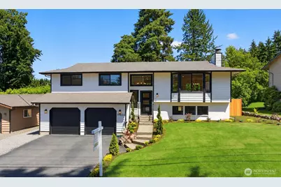 19624 62nd Avenue NE, Kenmore, WA 98028 - Photo 1