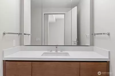121 Stewart Street #2507, Seattle, WA 98101 - Photo 18