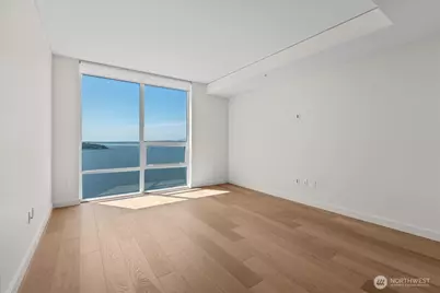 121 Stewart Street #2506, Seattle, WA 98101 - Photo 2