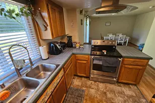 1327 S 88th St, Tacoma, WA 98444 - Photo 6