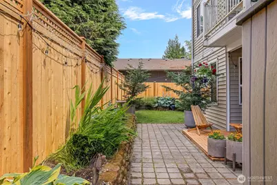 2009 196th Street SE #E104, Bothell, WA 98012 - Photo 28
