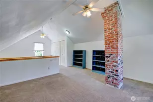 702 N Skagit St, Burlington, WA 98233 - Photo 14