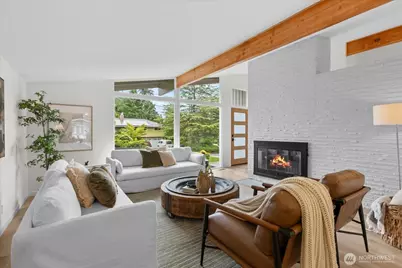8104 Sierra Drive, Edmonds, WA 98026 - Photo 6
