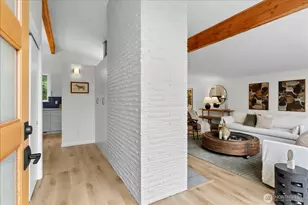 8104 Sierra Dr, Edmonds, WA 98026 - Photo 4