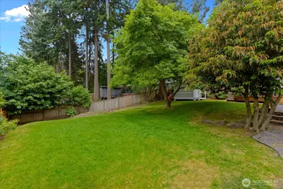 8104 Sierra Drive, Edmonds, WA 98026 - Photo 38