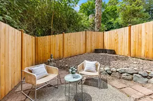 13716 Midvale Ave N, Seattle, WA 98133 - Photo 26