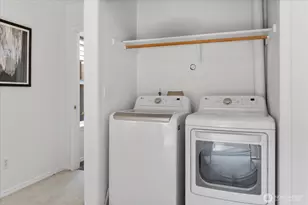 13716 Midvale Ave N, Seattle, WA 98133 - Photo 6