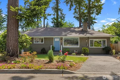 17925 57th Court W, Lynnwood, WA 98037 - Photo 2