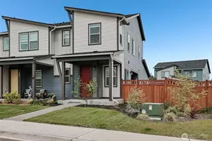 15332 208th Ave E, Bonney Lake, WA 98391 - Photo 2