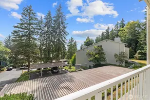 9484 Redmond-Woodinville Road NE, Redmond, WA 98052 - Photo 18