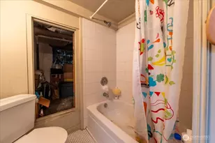 7945 9th Ave SW, Seattle, WA 98106 - Photo 38