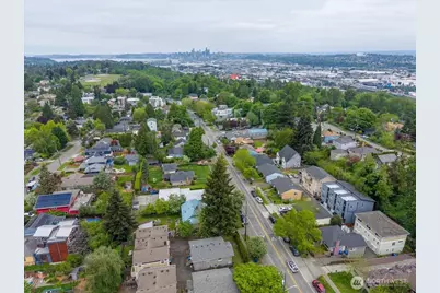 7945 9th Avenue SW, Seattle, WA 98106 - Photo 8