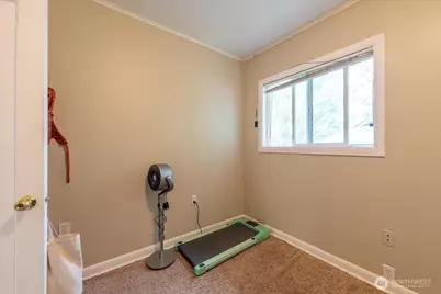 7945 9th Avenue SW, Seattle, WA 98106 - Photo 24