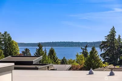 547 16th Avenue W, Kirkland, WA 98033 - Photo 24