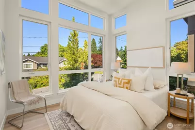 547 16th Avenue W, Kirkland, WA 98033 - Photo 18