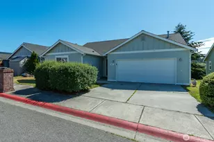942 NE Cordero Pl, Oak Harbor, WA 98277 - Photo 24