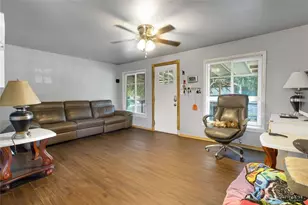 3009 D St SE, Auburn, WA 98002 - Photo 6