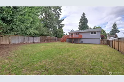 2233 184th Place SE, Bothell, WA 98012 - Photo 36