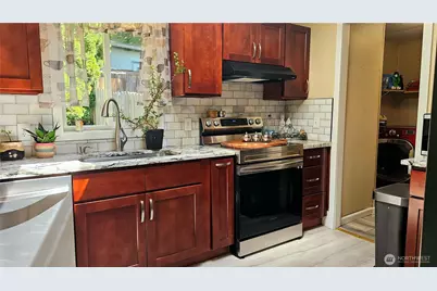 2431 S 371st Street #20, Federal Way, WA 98003 - Photo 10
