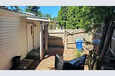 2431 S 371st Street #20, Federal Way, WA 98003 - Photo 24