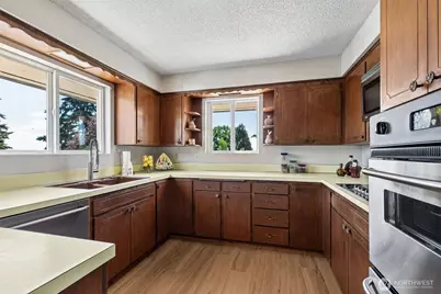 4319 S 177th Street, SeaTac, WA 98188 - Photo 4