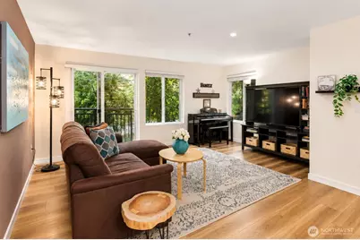 5501 Lakemont Boulevard SE #102, Bellevue, WA 98006 - Photo 4