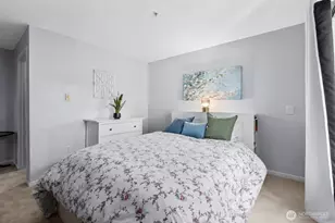 5501 Lakemont Blvd SE, Bellevue, WA 98006 - Photo 16