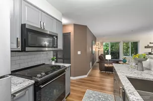 5501 Lakemont Blvd SE, Bellevue, WA 98006 - Photo 8