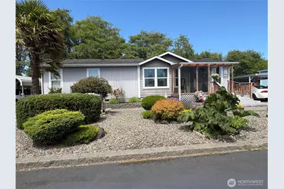 51 Meander Way, Aberdeen, WA 98520 - Photo 1